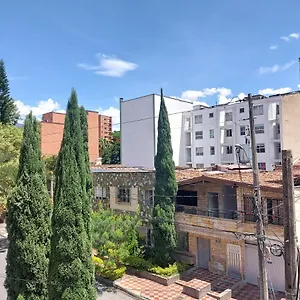  Apartamento Laureles La 33 Colombia